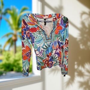 1La Blanca size XS Tropical rashguard